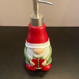 Gnome December Home Santa soap dispenser resin NWT